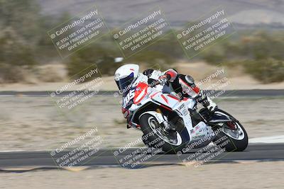 media/Nov-01-2025-CVMA (Sat) [[fc0f7531b8]]/Race 7-Formula Twins-Formula 40 UL/